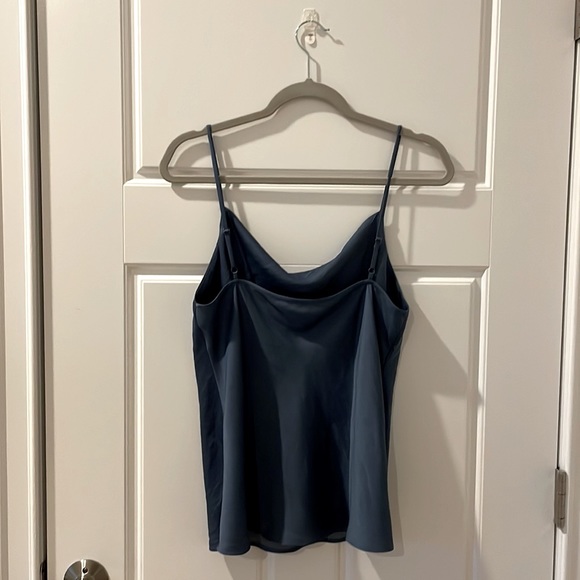 Loft Tank Top. Size small - Picture 3 of 3
